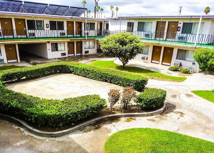 M Motel El Monte